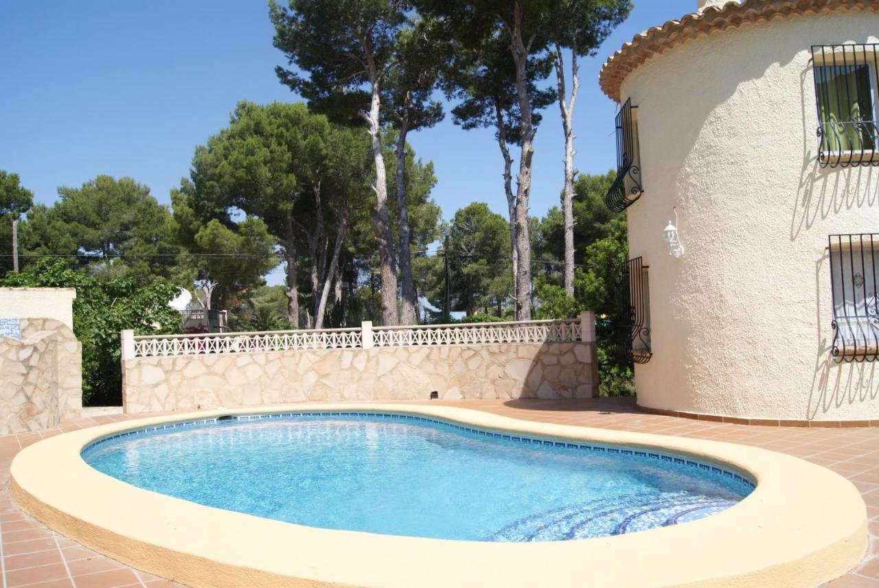 Efaistos Villa